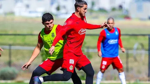 Altas, bajas y rumores de Chivas para el Apertura 2022