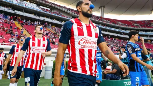 Afición de Chivas se desquita de la peor manera