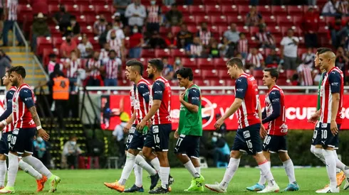 El plantel de Chivas quedó exhibido ante los Rayados en su Estadio Akron