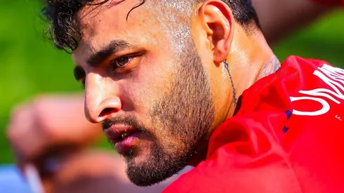 Alexis Vega esperaría al verano para definir su futuro en las Chivas