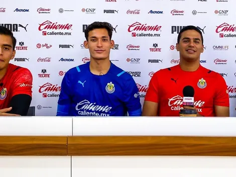 El inesperado oso en vivo del Chiquete