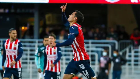 Orozco anotó su primer gol con las Chivas en Estados Unidos para el empate con León
