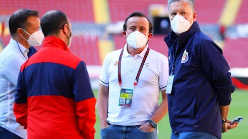 Peláez confiesa que cuestiona constamente las decisiones de Leaño en Chivas