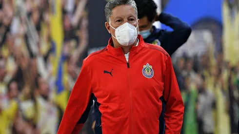 Se lanzan contra Peláez: Es un proyecto mediocre para un equipo grande