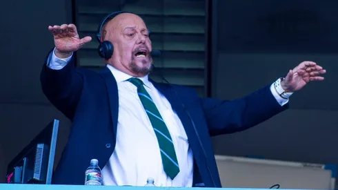 Perro Bermúdez sale de Televisa.