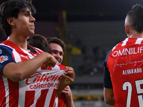 El épico trolleo de JJ Macías en pleno Clásico Tapatío