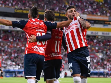 El insólito festejo de Alexis Vega por el gol del Piojo | Video