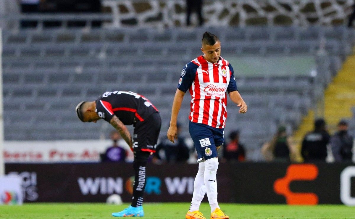 Clásico Tapatío: Chivas dejó escapar la victoria en el último minuto ...