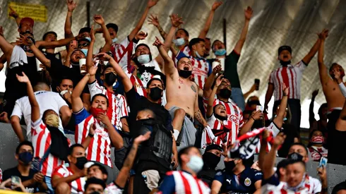 La barra de las Chivas tendría un plan para intentar infiltrarse el domingo en el Estadio Jalisco