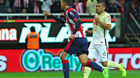 Ángel Zaldívar anotó el único tanto en la victoria de Chivas en el Clásico Nacional del Clausura 2017
