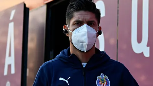 Regresa Oribe a Chivas y así lo recibe la afición