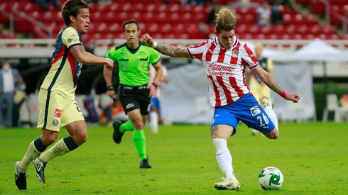 Chicote se prepara par disparar (JAM MEDIA)