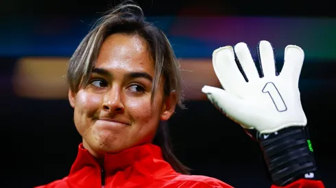 Blanca Félix saluda a la afición (IMAGO 7)