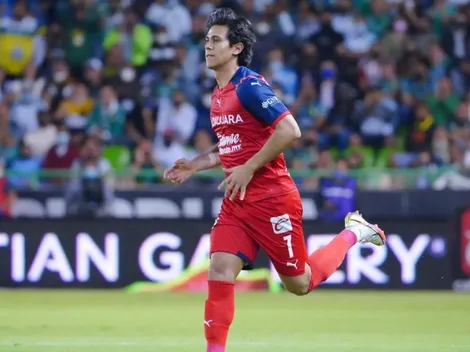 "Te iba a pedir tu playera, pero...": Afición se mofa de Macías