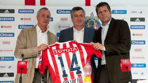 Ex-Chivas destruyó a Johan Cruyff.