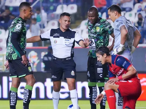 ¿El árbitro Fernando Guerrero la trae contra Chivas? 