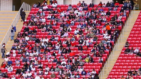 Chivas tendrá un Estadio Akron a medio llenar