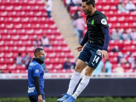 ‘Pollo’ Briseño manda saludos con causa