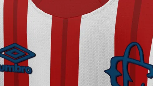 La afición alucinó con el modelo patrocinado por Umbro