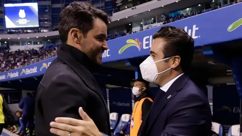 Larcamón sería el sustituto de Michel Leaño en Chivas