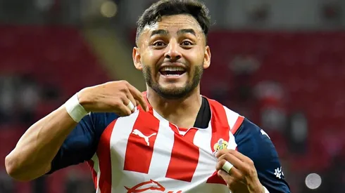 Alexis Vega involucrado en un choque automovilístico en Guadalajara.