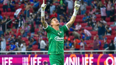 Raúl Gudiño, el mejor de Chivas en el 2021