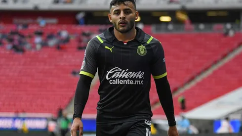 Alexis Vega también se irá de Chivas 