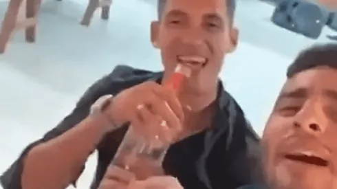 Alexis Vega y Uriel Antuna en un festejo de cumpleaños