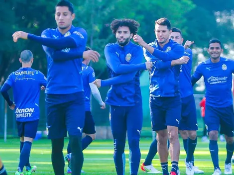 ¿Qué hacen Antuna y Mayorga en Chivas?