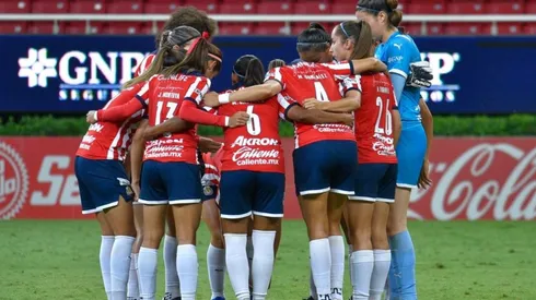Chivas Femenil en un partido del Apertura 2021