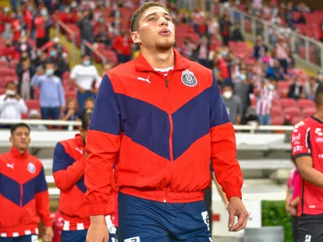 Designan a Luis Olivas como el mejor defensa central del 2021