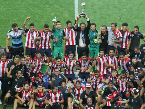 El único campeón con Chivas ahora presume título con el vecino