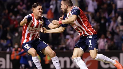 ¿Cómo jugará Chivas con Sebastián Córdova?
