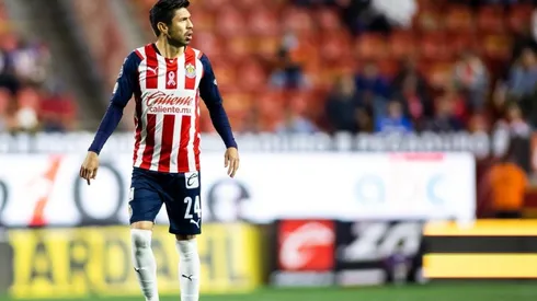 Oribe Peralta en uno de sus últimos partidos con Chivas