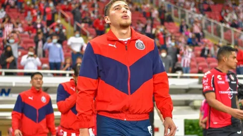 Luis Olivas en un partido con Chivas