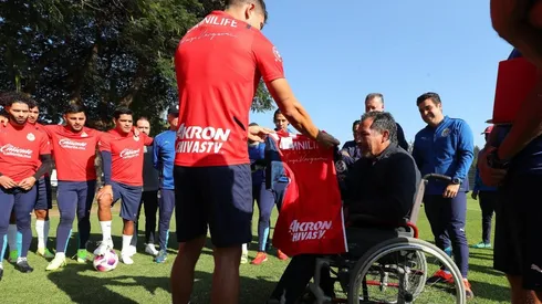 Benjamín Galindo sorprende a Chivas antes del Repechaje