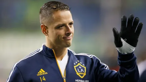 Chicharito se despachó con un doblete en la última fecha