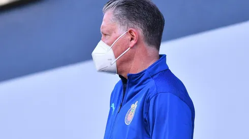 Definen futuro de Ricardo Peláez