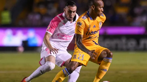 Chivas pierde 2-1 con Tigres