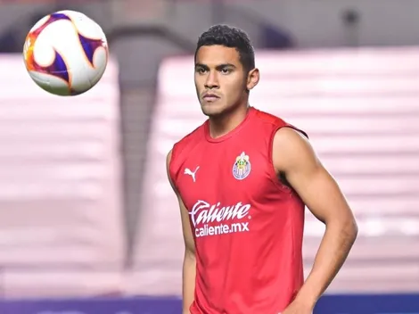 "Hay que agarrarse los hue%&$": Gilberto Sepúlveda confía en la clasificación de Chivas