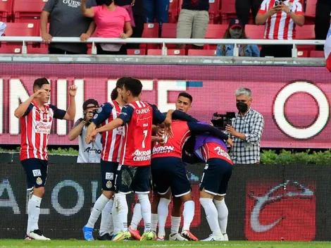 ¡Sigue todo igual! Así formaría Chivas para medirse ante Tijuana