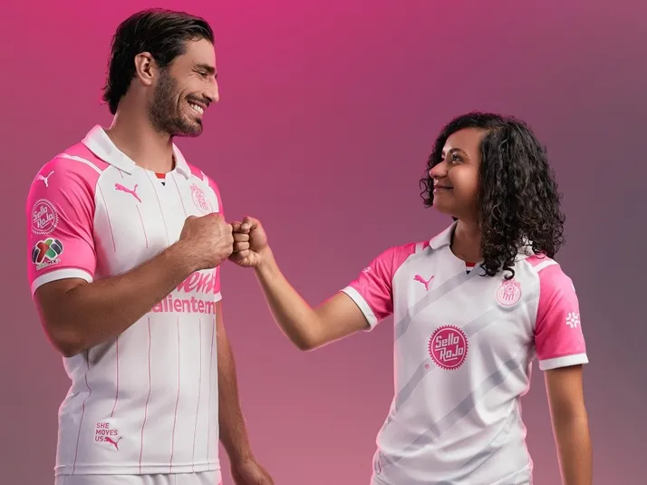 Chivas presenta uniforme con causa