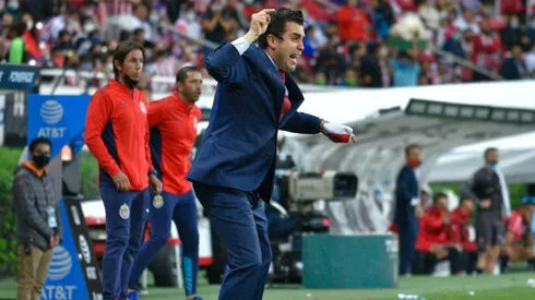 Michel Leaño durante el encuentro de Chivas