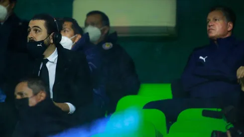 Chivas va por entrenador español