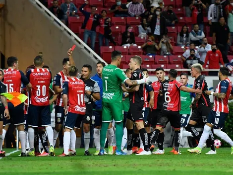 ¿Chivas fue robado frente al Atlas?