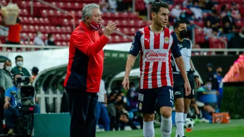 Victor Manuel Vucetich en un encuentro de Chivas