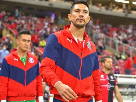 Chivas presenta nuevo himno y la afición explota