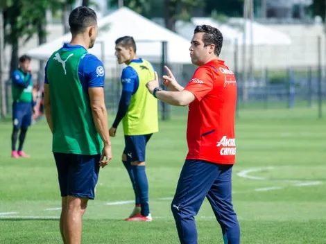 La extraña actitud de Molina con Leaño