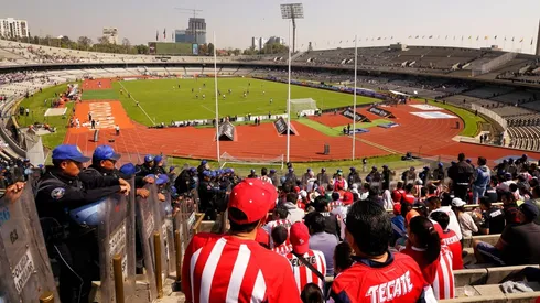 Porra de Chivas se retira: Dejaremos de solapar a jugadores de papel