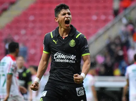 Chivas anunció la renovación de Ángel Zaldívar
